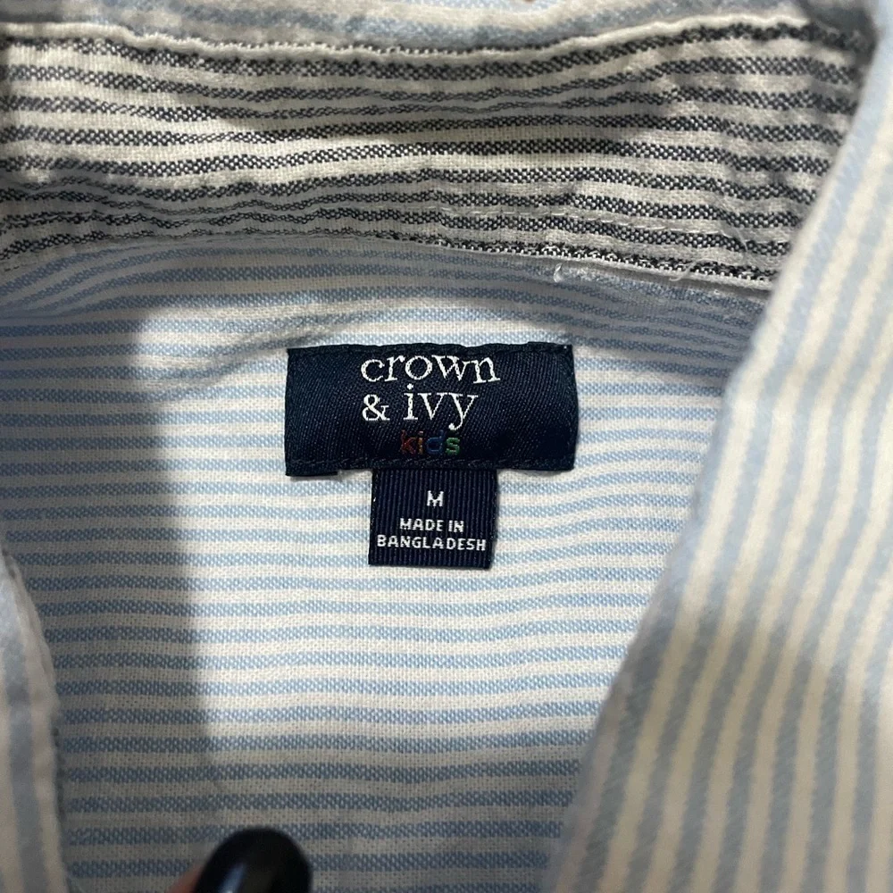 **4/$12** Boys Crown and Ivy Dress Shirt